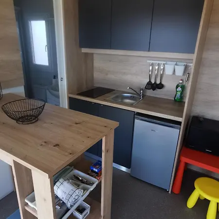 Classic Two Bedroom Mobile With Sea View And Terrace Pirovac