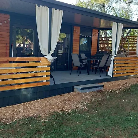 Classic Two Bedroom Mobile With Sea View And Terrace