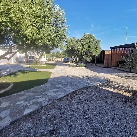 Classic Two Bedroom Mobile With Sea View And Terrace ピロヴァッツ