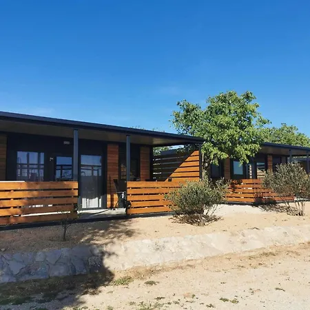 Classic Two Bedroom Mobile With Sea View And Terrace Дом отдыха