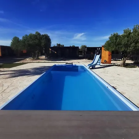 Дом отдыха Classic Two Bedroom Mobile With Sea View And Terrace