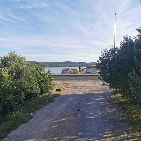 Classic Two Bedroom Mobile With Sea View And Terrace