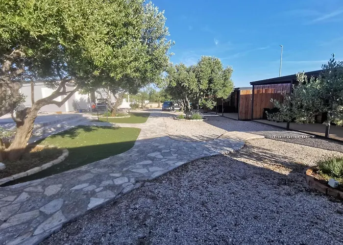 Classic Two Bedroom Mobile With Sea View And Terrace ピロヴァッツ