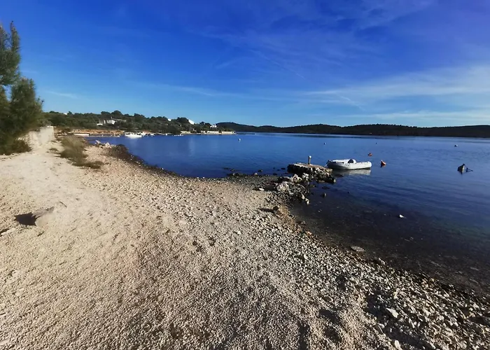 Classic Two Bedroom Mobile With Sea View And Terrace ピロヴァッツ